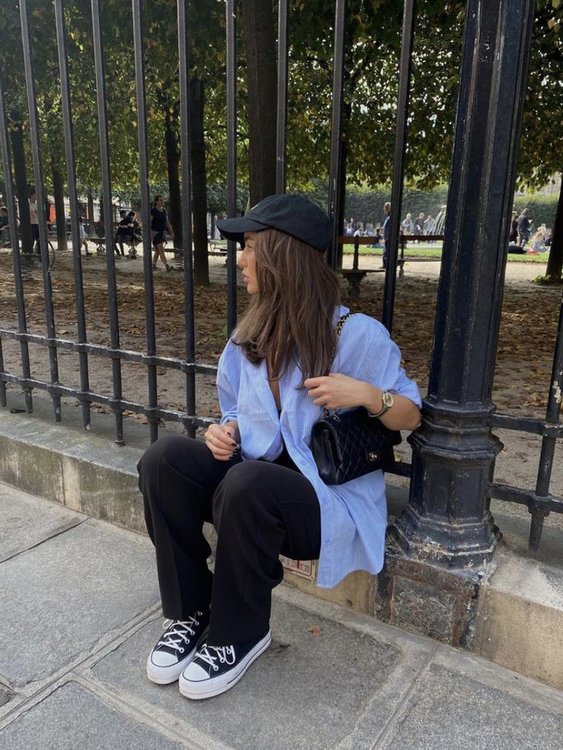 Black Converse outfit