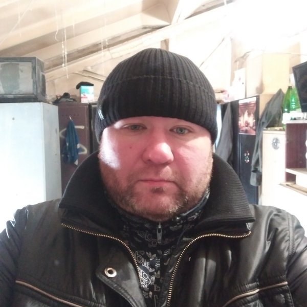 Иван, Близнецы, из г. Новосибирск познакомится c целью Виртуальное общение,Флирт