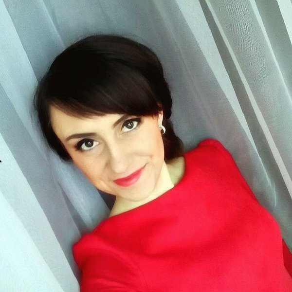 Скачать бесплатно девушка ангелина 33 года фото
