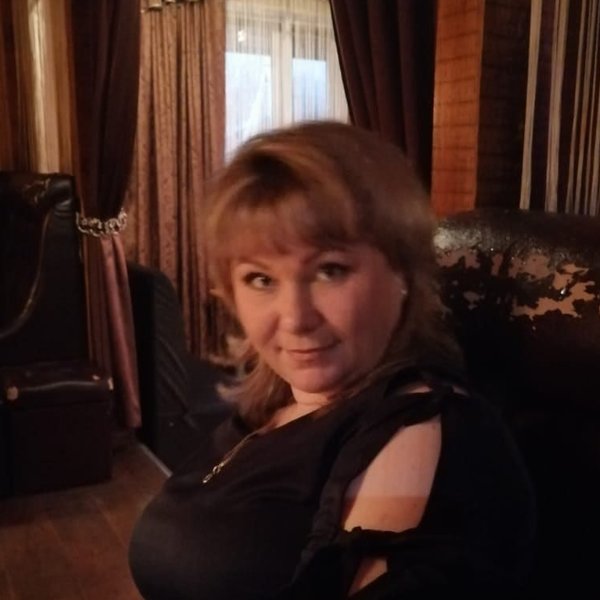 Лида 38. Лида 39 лет.