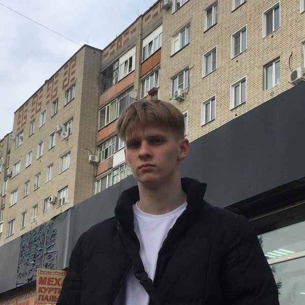Леша 23. Віктор Суходольський.