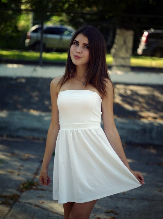 Алиса александрова. Алиса Александрова актриса. Алиса 23 года брюнетка 2013 год.