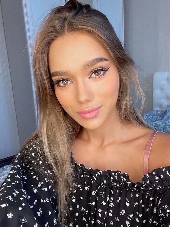 Свити фокс косплей. Свити фокс. Свит фокс актриса 18. Seltin swetty. Swetty.