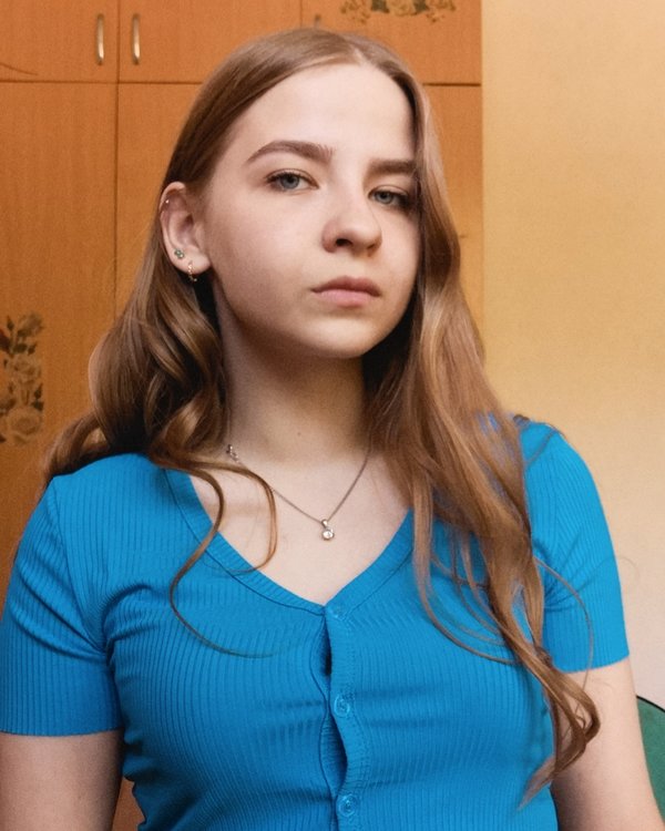 Lisa 21. Лиза 19 лет. Лиза 19 лет Заринск. Лиза 20 лет. Лиза 20 лет фото.