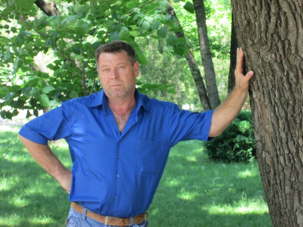 Цифра 54 красивая. 54 года ему было. 54 года ему было. 54 года ему было. Мужчина 53 года.